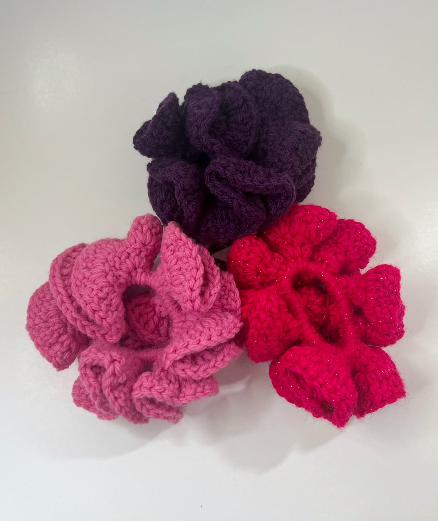 Crochet Ruffle Scrunchie